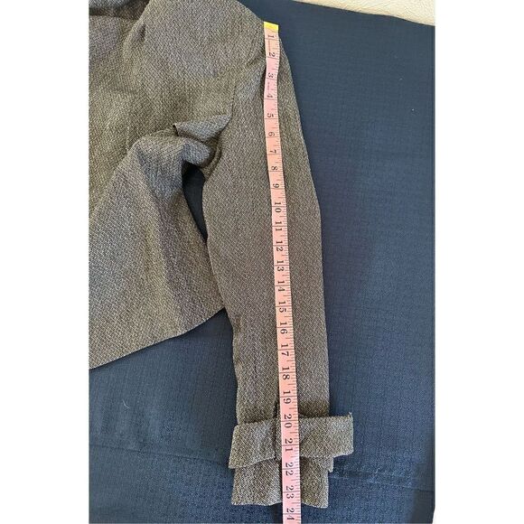 Anne Klein Women’s Black Herringbone Wide-Lapel Belted-Cuff Blazer Size 8 - Picture 12 of 12